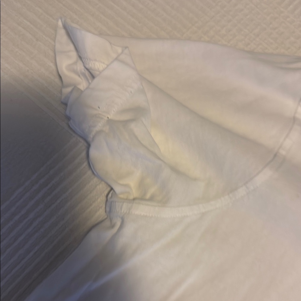 Brooks Brothers White Tee with Gold Detail - Picture 5 of 7